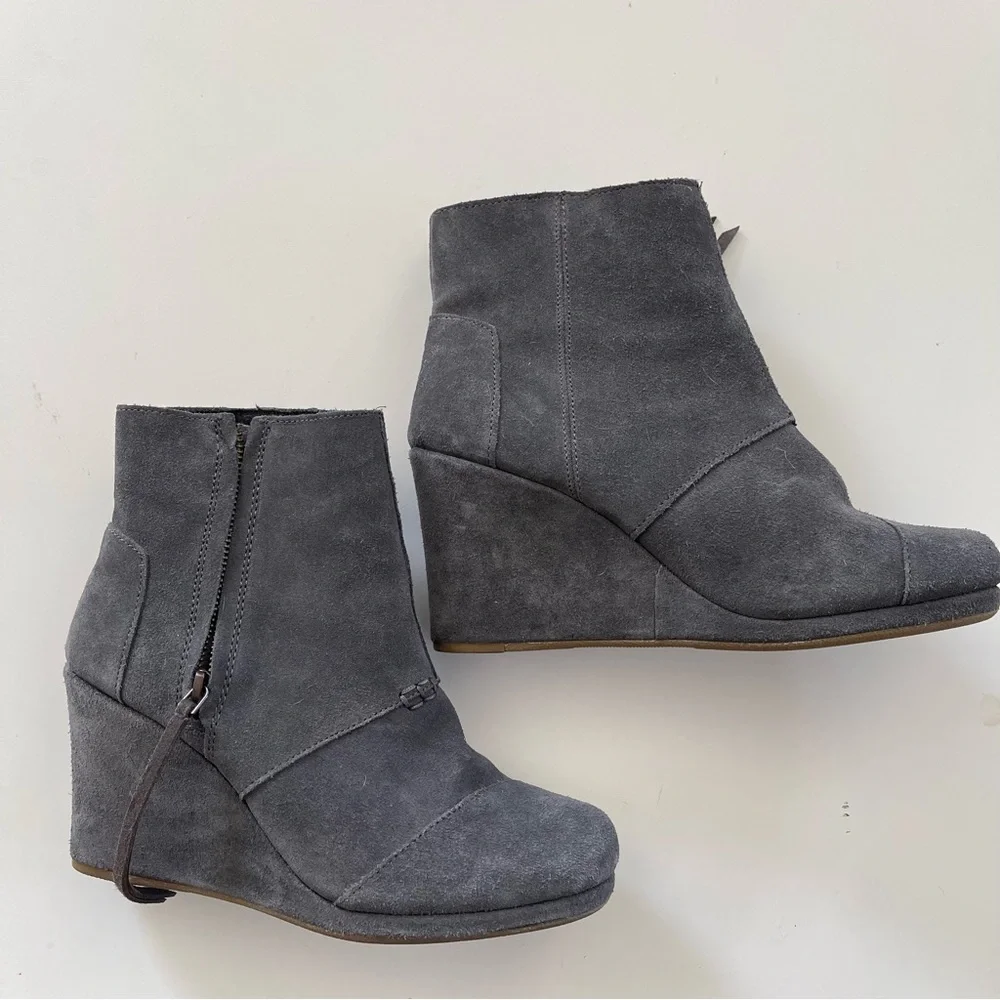 Toms slip bootie